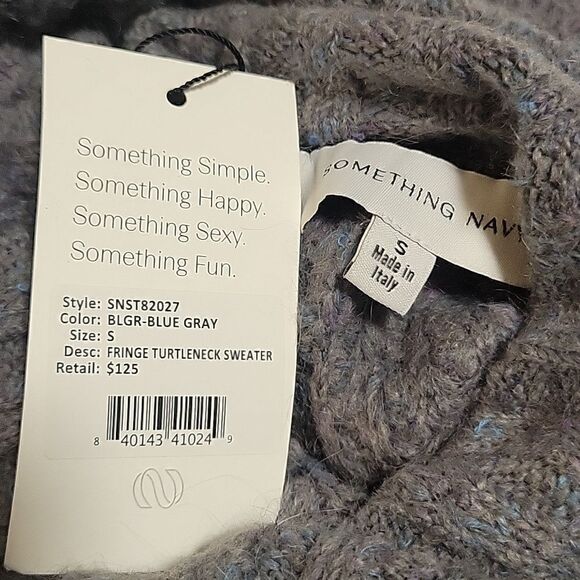 Something Navy Oct Isla Fringe Turtleneck Sweater - Picture 10 of 11